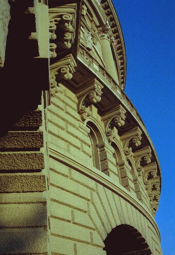 ch002.jpg